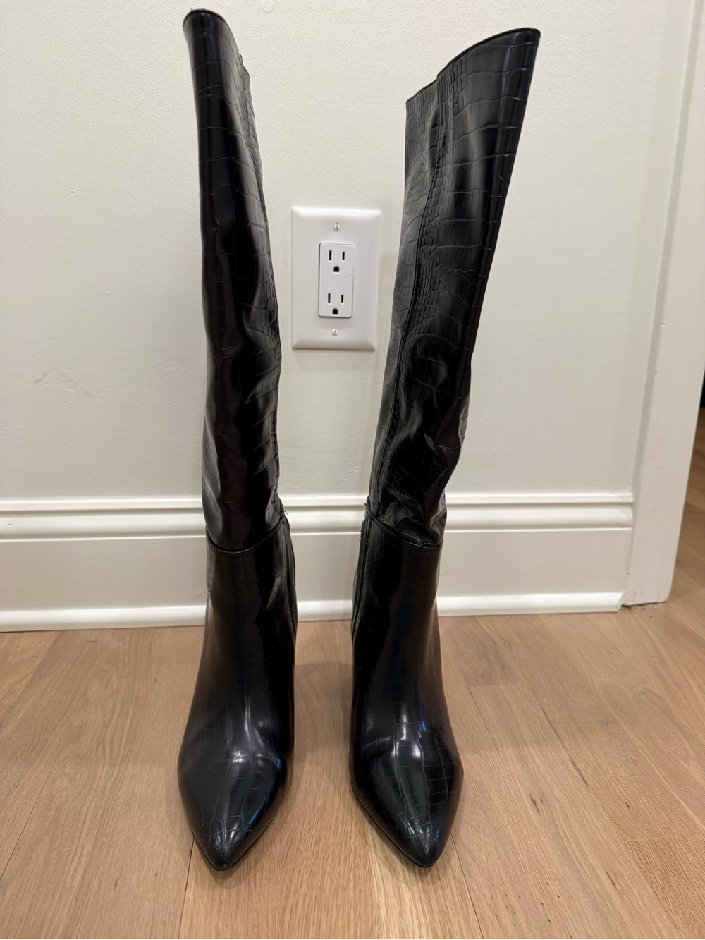 Black Croc-Embossed Knee-High Heeled Boots - Picture 3 of 7